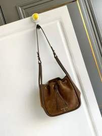 Picture of Prada Handbags _SKUfw222105479fw